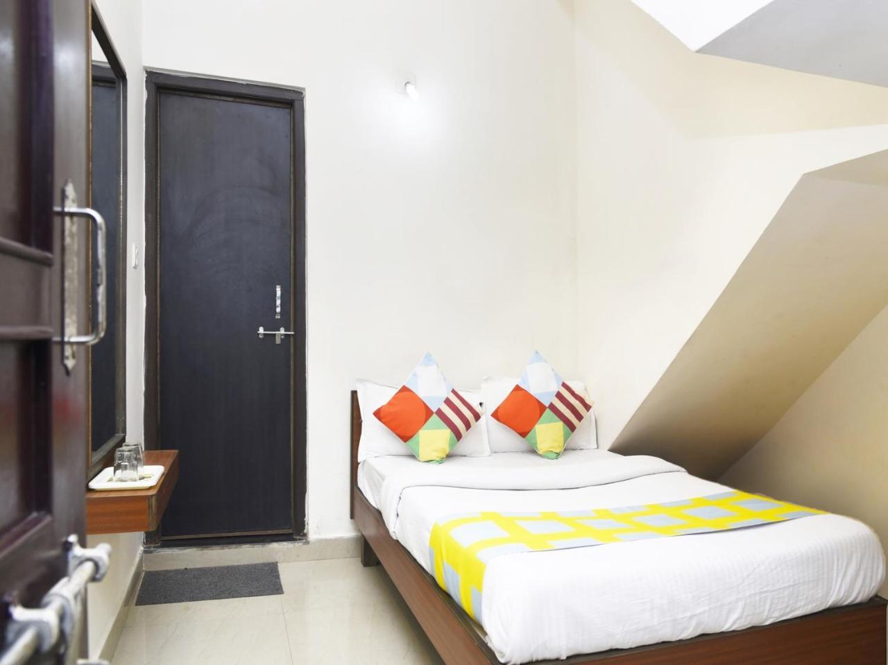 Elegant 1Br Stay In Mount Abu Central Bagian luar foto